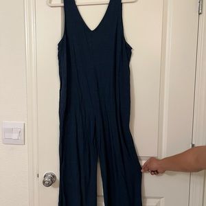 Carly Jean Los Angeles Kina Jumper